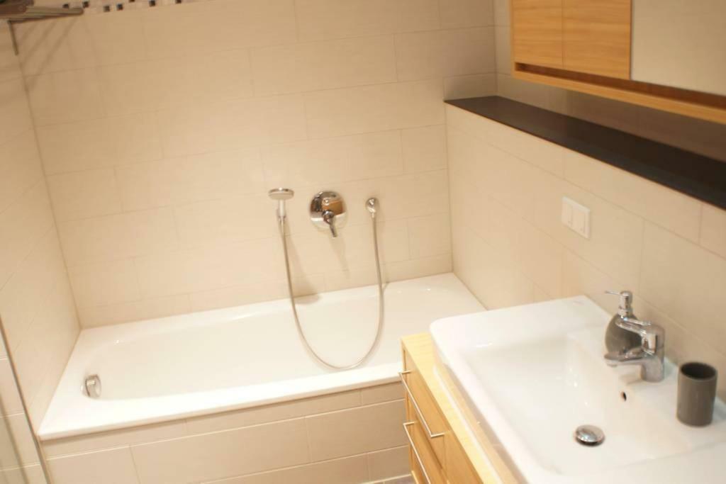 Einzelnwohnung Mit Eigenem Eingang Weingarten  Dış mekan fotoğraf