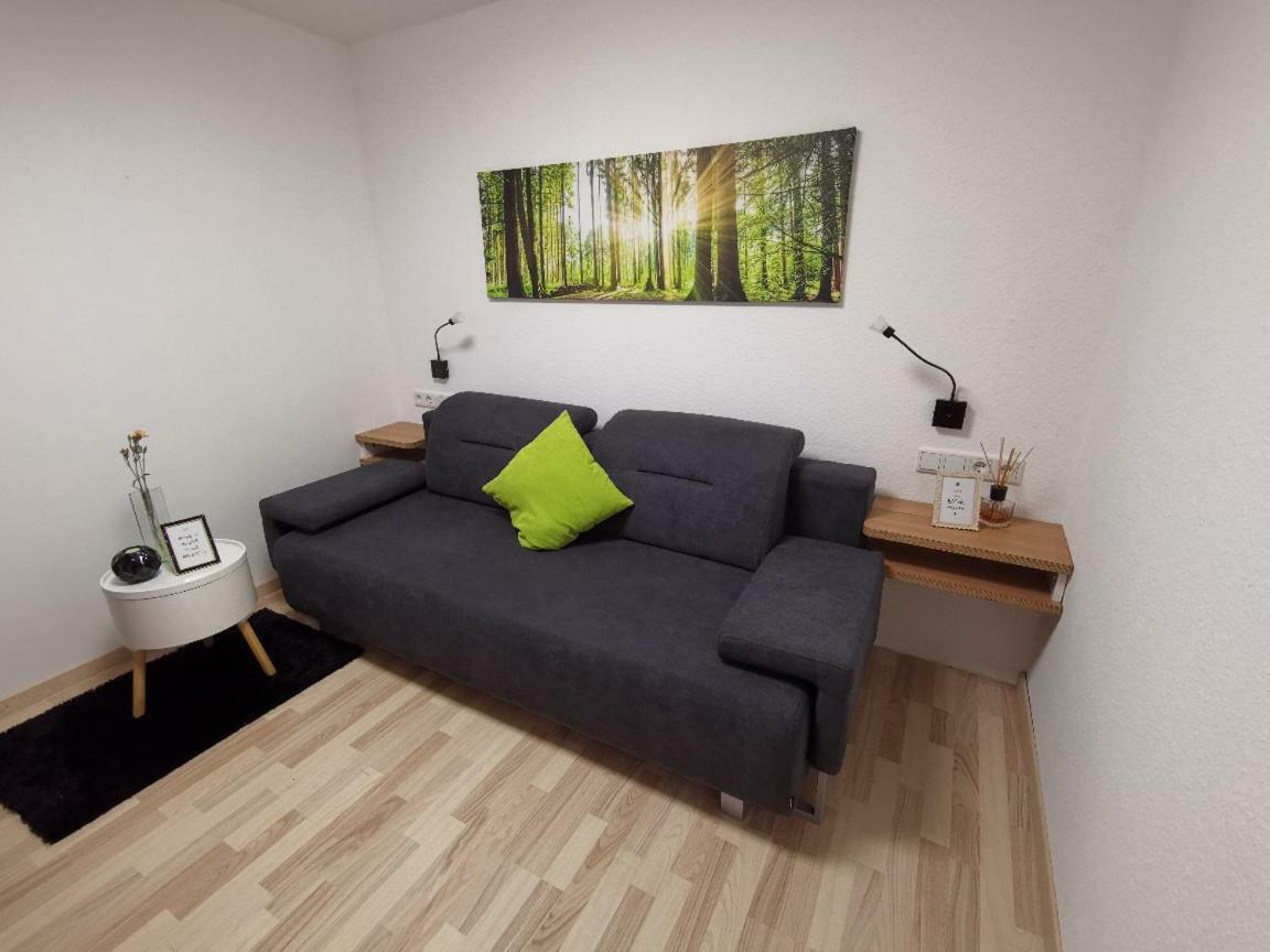 Einzelnwohnung Mit Eigenem Eingang Weingarten  Dış mekan fotoğraf
